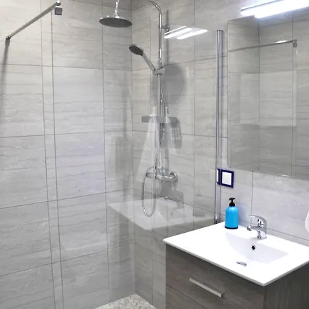 One Bedroom With Wifi At 3 Km Away From The Beach Apartamento Portimão