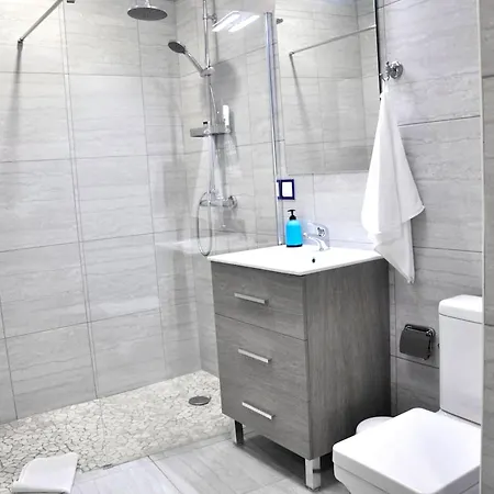 One Bedroom With Wifi At 3 Km Away From The Beach פורטימאו
